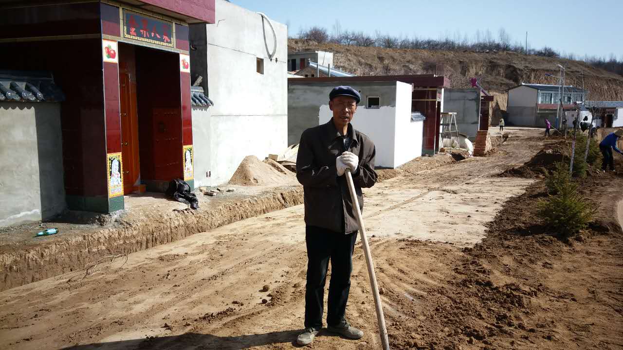 旧岁已展千重锦,今年再进百尺杆